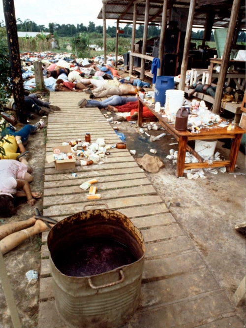 Lo que es evidente es que no está claro si fue un suicidio masivo lo que ocurrió en Jonestown